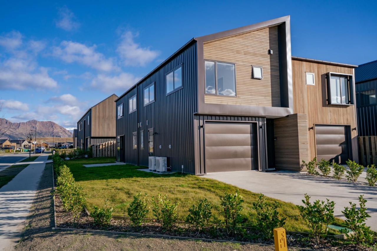 Wanaka Wonder - Wanaka Holiday Home Eksteriør bilde